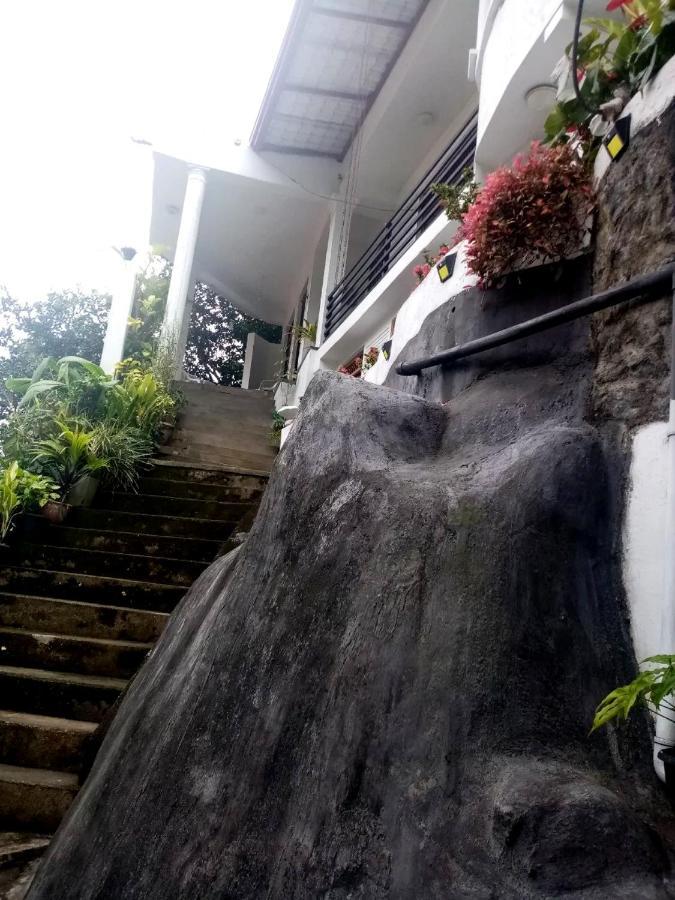 Chandi Mahal Homestay Kandy Exterior photo