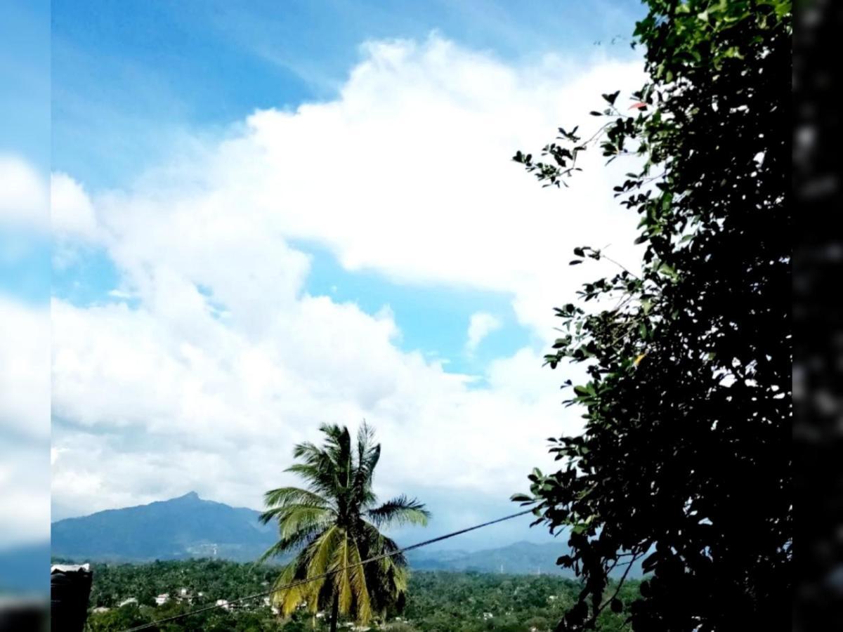 Chandi Mahal Homestay Kandy Exterior photo