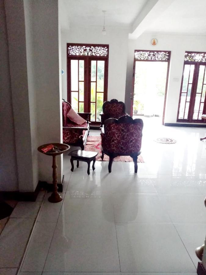 Chandi Mahal Homestay Kandy Exterior photo