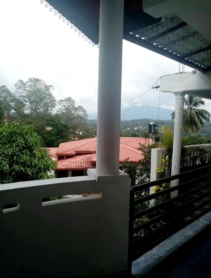 Chandi Mahal Homestay Kandy Exterior photo